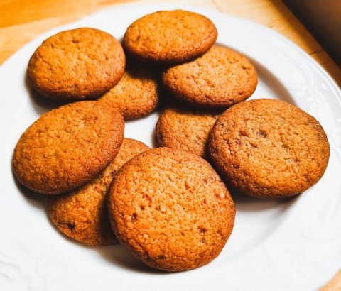 Homemade Gingernut Biscuits Recipe