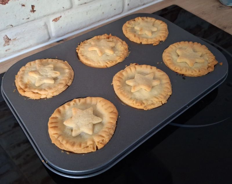 baked-homemade-mince-pie