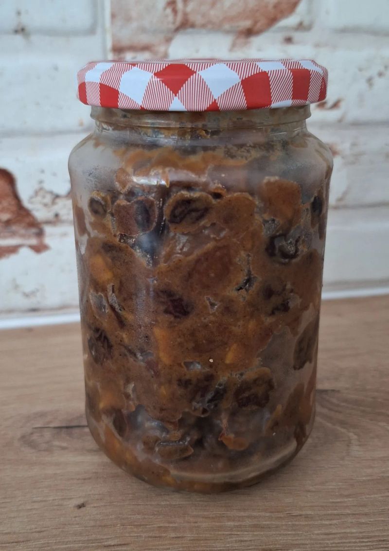 homemade-mincemeat-jar