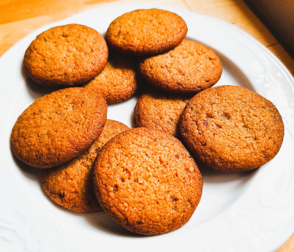 Homemade Gingernut Biscuits Recipe: A Crunchy, Fiery, Nostalgic Treat