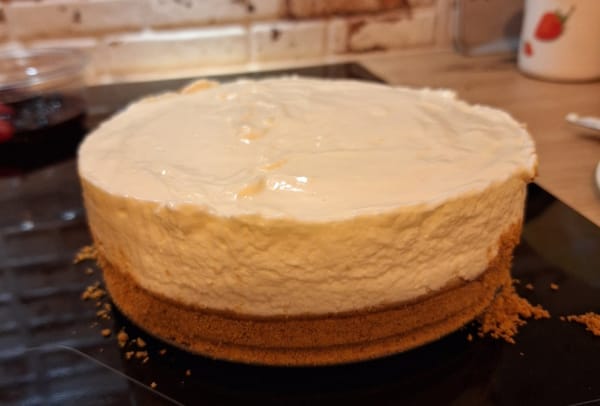 Easy No Bake Cheesecake Recipe